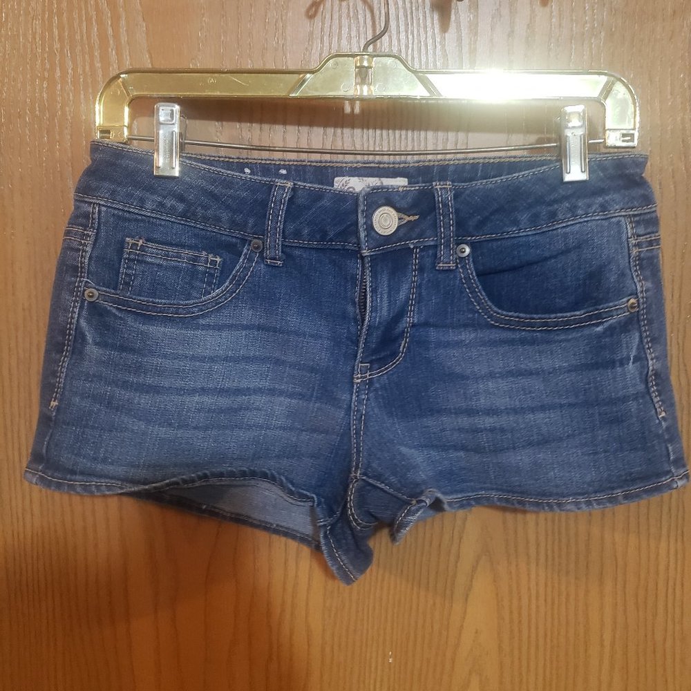 So junior shorts